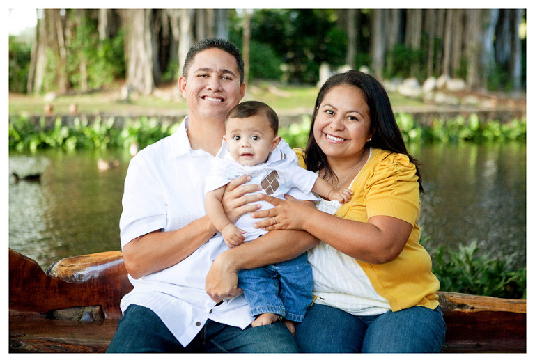 Moanalua Gardens family photographer on Oahu