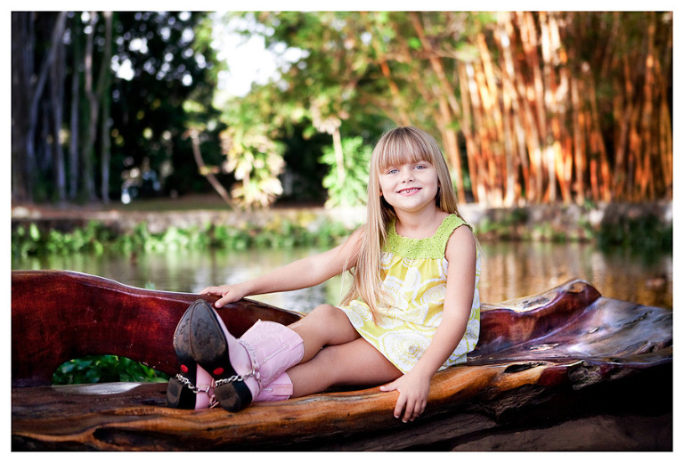 Moanalua Gardens family photos on Oahu