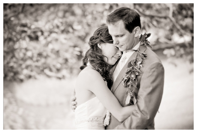 bw photo of kaneohe bride and groom