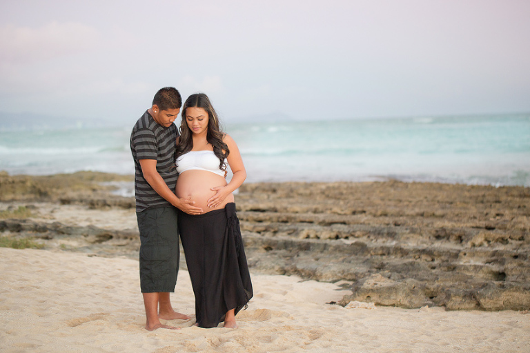 Ko Olina maternity photos on the beach
