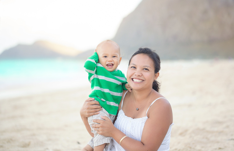 Hawaii family photographer captures the bond between a mother and her son
