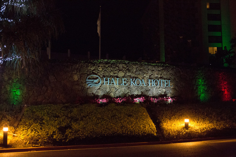 Paradise Cove Crystal Chapel Oahu Wedding Photographer 39