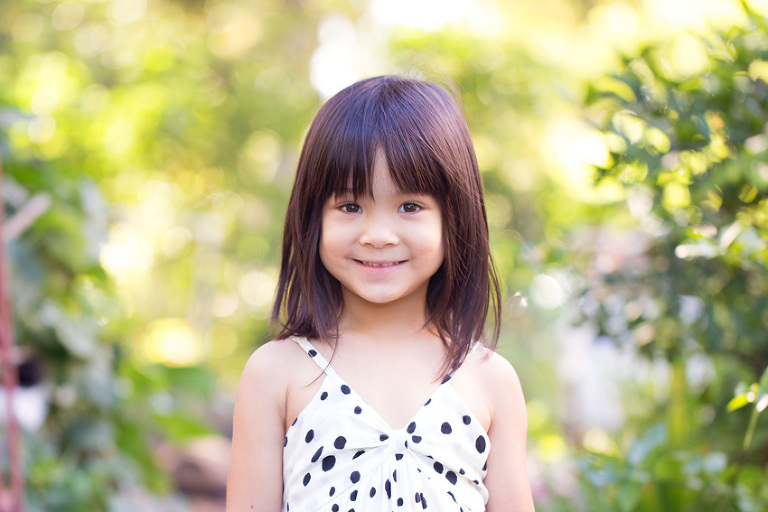 child photography at Foster Botanical Garden in downtown Honolulu