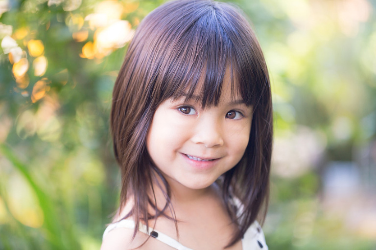 sweet child captured by Hawaii Photographer in Foster Botanical Garden