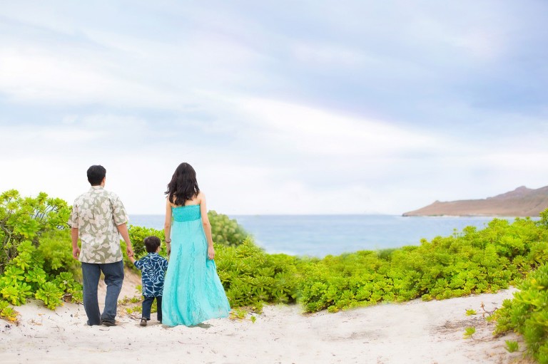 family beach landscape photo Pacific Ocean