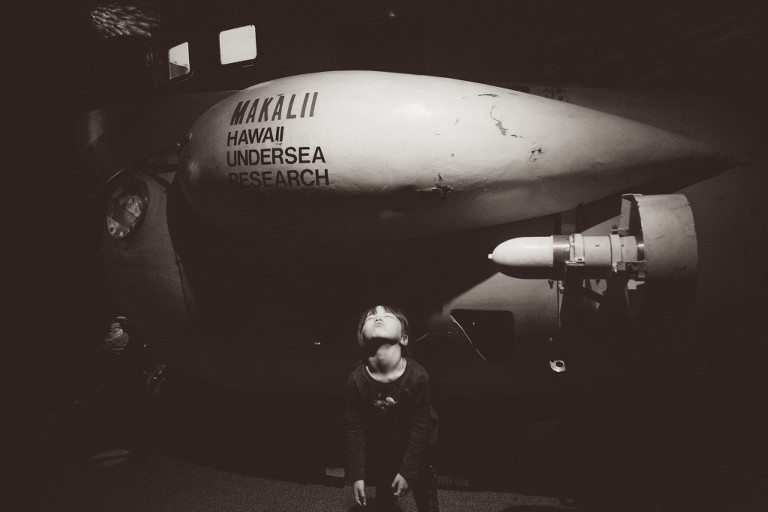 dive sub exhibit Maui Ocean Center